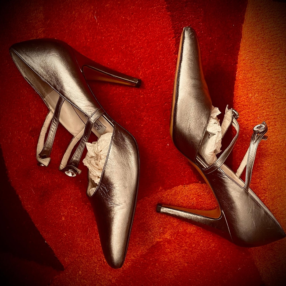 Silver Stiletto I Heels (4"), with Metallic Finish - Picture 5 of 5